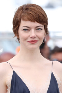 emma-stone-2025_05_17-3.jpg