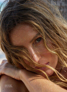 giselevoguefrancejune-11.jpg