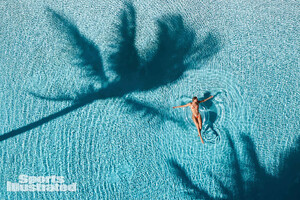 images_2FvoltaxMediaLibrary_2Fmmsport_2Fsi_swimsuit_2F01jtgs05e58bvr0yk7gw.jpg
