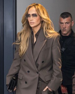 jennifer-lopez-elevates-style-in-dubai-with-saint-laurent-elie-saab-2.jpg