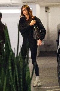 kaia-gerber-spotted-at-la-gym-02.06.2025-5.jpg
