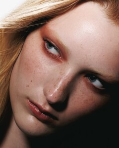 marieclaire aus 05-25.jpg