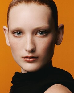 marieclaire aus 05-25_6.jpg