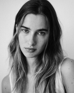 mostovvoi posts 2025-05-06 14.48 DJUAtYcM9Ki_4_4 495647722_18463294159079698_676308736242658470_n.jpg