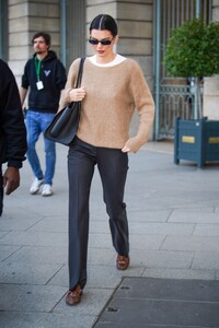 paris-style-moment-with-kendall-jenner-5.jpg