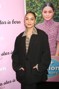 vanessa-hudgens-unveils-a-star-is-born-brand-at-licensing-expo-3.jpg