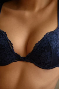 yse-lingerie-push-up-juste-un-mot-marine6.thumb.jpg.074f24f2ac40def15672c5b02a4059b6.jpg