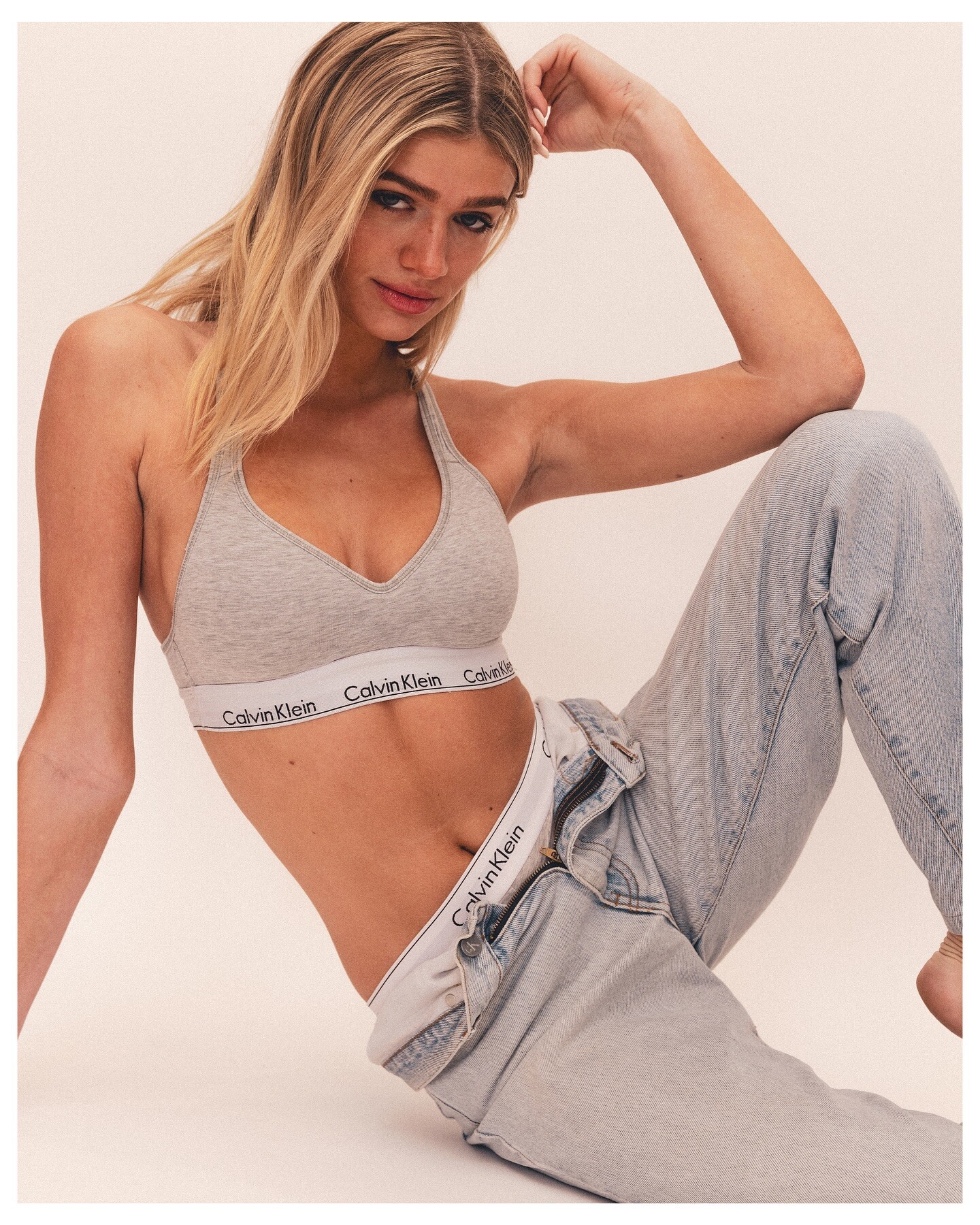 zee.tiff posts 2025-05-14 21.04 DJpSLxPJS0Q_5_9 497952150_18270904462284977_3749659189098001129_n.jpg