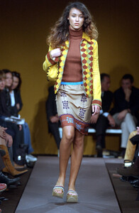 zulfiya s03trussardi-22.jpg