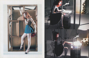 2006-3-vogue-uk-ke-09a_orig.jpg