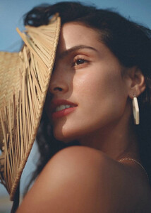 2023-08-01 23.27.11.jpg