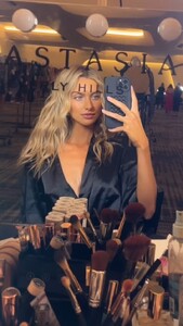 [2025.06.01] si_swimsuit_DKYFVF4SnLQ.jpg