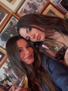 [2025.06.02] themadgrace_503022521_18502402846037862_5438481360932649464_n.jpg