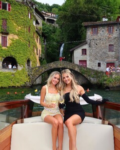 [2025.06.03] lindsaymariebrewer_503003437_18507073708023234_1801365680246576319_n.jpg