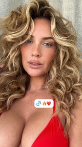 [2025.06.04] _paige.renee_503031630_18503094973041641_8109080731781687100_n..jpg