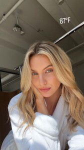 [2025.06.05] ally.m.mason_502966866_18506190979044602_1539497441573312034_n..jpg