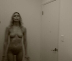 [2025.06.05] stellamaxwell_504308007_18518976508030343_1566897261651805855_n.jpg