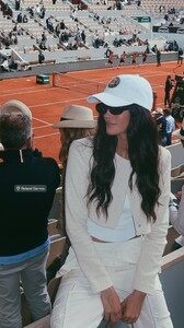 [2025.06.07] sofiaresing_504178687_18510557494031551_5748894918841022128_n..jpg