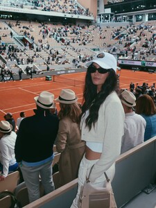 [2025.06.07] sofiaresing_504476485_18510524605031551_7754252531679112668_n.jpg