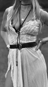 [2025.06.08] barrefaeli_503615613_18512590609041153_5603528277930021815_n..jpg