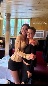 [2025.06.08] msgigiparis_504490377_18504868285007726_4265061976730508689_n..jpg