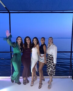 [2025.06.09] mandicpetra__504205175_18508958305059355_3211415234252069927_n.jpg