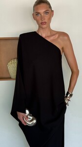 [2025.06.11] hoskelsa_504095206_18509241376010569_5761614640178980523_n..jpg