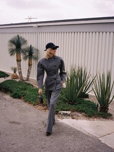 [2025.06.13] hoskelsa_506306964_18509572567010569_7101949396238387038_n.jpg