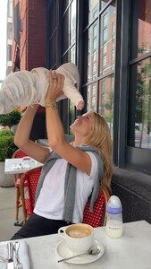 [2025.06.18] katelove_DLDz26fSIwn.jpg