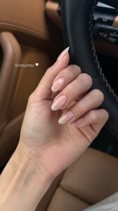 [2025.06.18] kelseymerritt_502409791_18516196483039208_561499658939677378_n..jpg