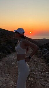 [2025.06.20] sofiaresing_503455439_18512962780031551_8856904813216450828_n..jpg