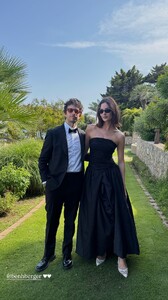 [2025.06.21] sadienewman_504011072_18510180112021659_5419554922307102925_n..jpg