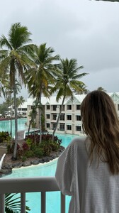 [2025.06.22] scarlett.mayer_509245985_18508992601016169_4552252162135642168_n..jpg