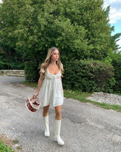 [2025.06.24] haileygrice_509746297_18515962987016781_6542953351493481717_n.jpg