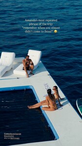 [2025.06.24] helenowen_510923644_18504289654019170_8070186712041620312_n..jpg