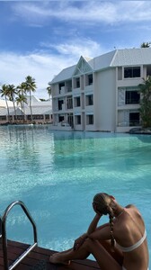 [2025.06.24] scarlett.mayer_509914046_18509386465016169_5025579188493566968_n..jpg