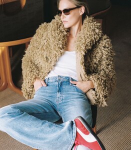 [2025.06.25] barrefaeli_509879826_18515800696041153_7173310921444617851_n.jpg