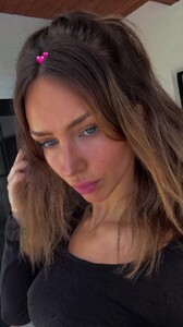 [2025.06.25] rachelc00k_AQPUe.jpg