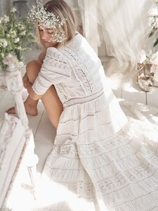 [2025.06.26] loveshackfancy_503424754_18514542832031905_8824847643373201048_n.jpg