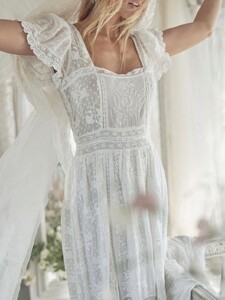 [2025.06.26] loveshackfancy_503606396_18514542769031905_3356319287943772926_n.jpg