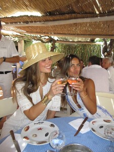 [2025.06.29] loveshackfancy_513851853_18515131168031905_4131489889128596822_n.jpg