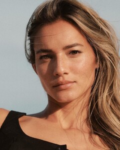 740full-quinn-knapp (5).jpg