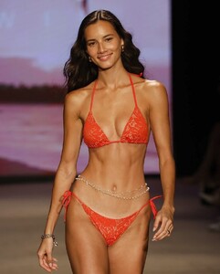 740full-quinn-knapp (8).jpg