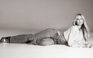 AnetM - EastWest portfolio '25 - 1726824602-c4932e6123c76df2d685c630c54d35bd.jpg