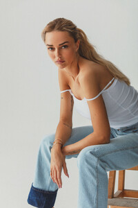 Anouchka - OwnPortfolio - g_40_HjbTrvQh5W2W.jpg