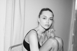 Anouchka - OwnPortfolio - g_40_SteCwwnQg5Sl.jpg