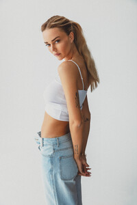 Anouchka - OwnPortfolio - g_40_fcMFGWOjNJ5A.jpg