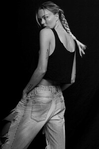 AnouchkaG - EnjoyPortfolio - 1742985968-f31a7866706863ea80c4c242d02f72b1.jpg