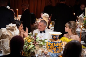 Bulgari_High_Jewelry_Show_-_Gala_Dinner_281029.jpg