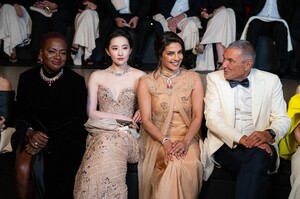 Bulgari_High_Jewelry_Show_-_Gala_Dinner_284529.jpg